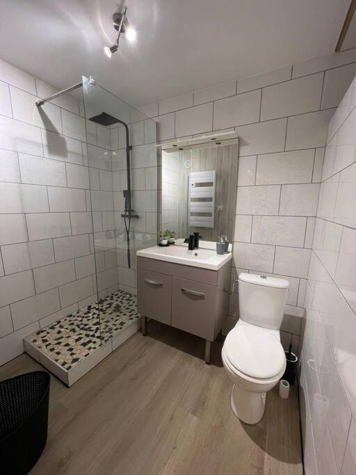 Les 4 Chenes - T2 Refait A Neuf Apartment Le Pont-de-Beauvoisin ภายนอก รูปภาพ